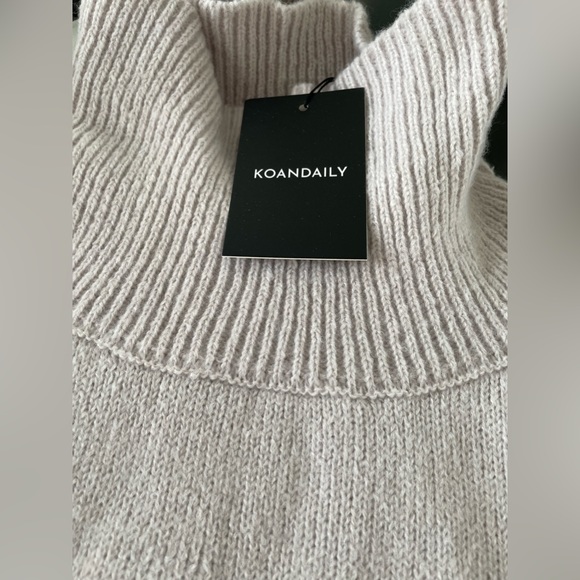 New KOAN DAILY soft high neck swea - Picture 4 of 8